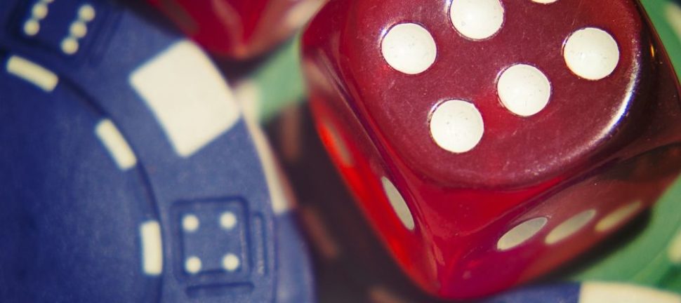 Blackjack, også kendt som 21, er et af de mest populære casinospil i verden