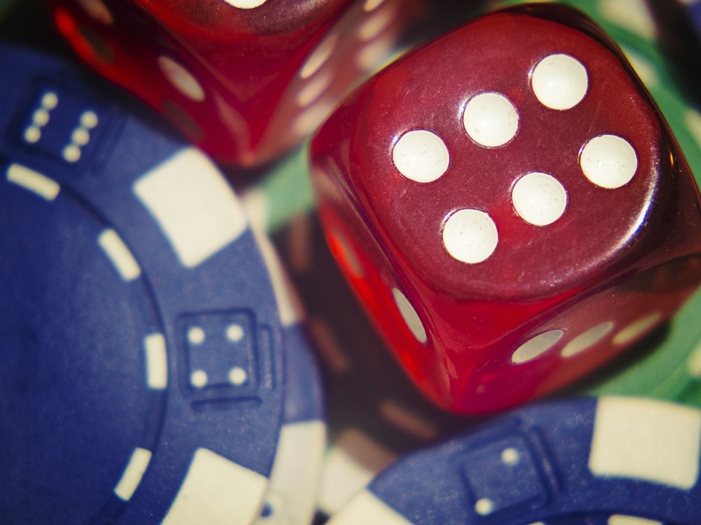 Blackjack, også kendt som 21, er et af de mest populære casinospil i verden