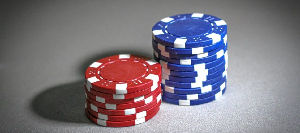 Live Blackjack: En Dybdegående Gennemgang af Casino-spillet